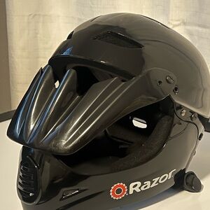 Razor Youth Black Full Face Helmet - Size Medium